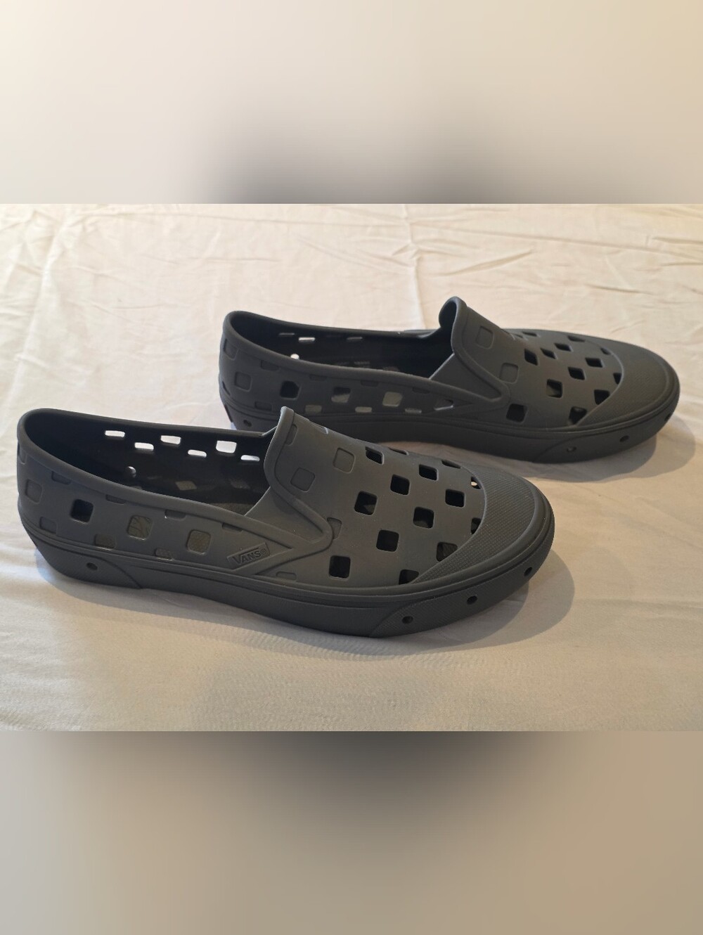 VANS Trek Slip-On Gray Rubber Water Shoes Sz 9 Boat Beach Outdoor Men's